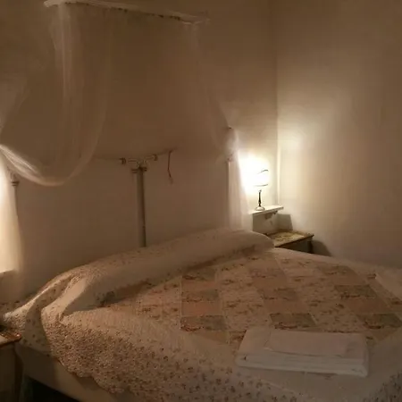 La Fontanina Bed & Breakfast *